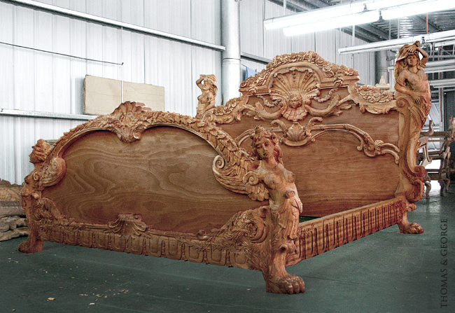 Bed - Cherub Bed - Luxury-furniture-details - THOMAS & GEORGE ARTISAN FURNITURE - Thomas & George Fine Furniture Inc.